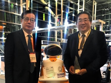 東元智慧送餐服務機器人 獲臺灣精品獎銀質獎