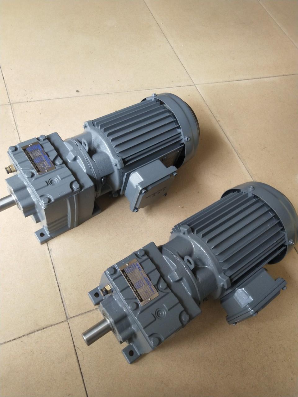 R17減速機(jī) R系列減速機(jī) RF17 R17F RX17 RX17F